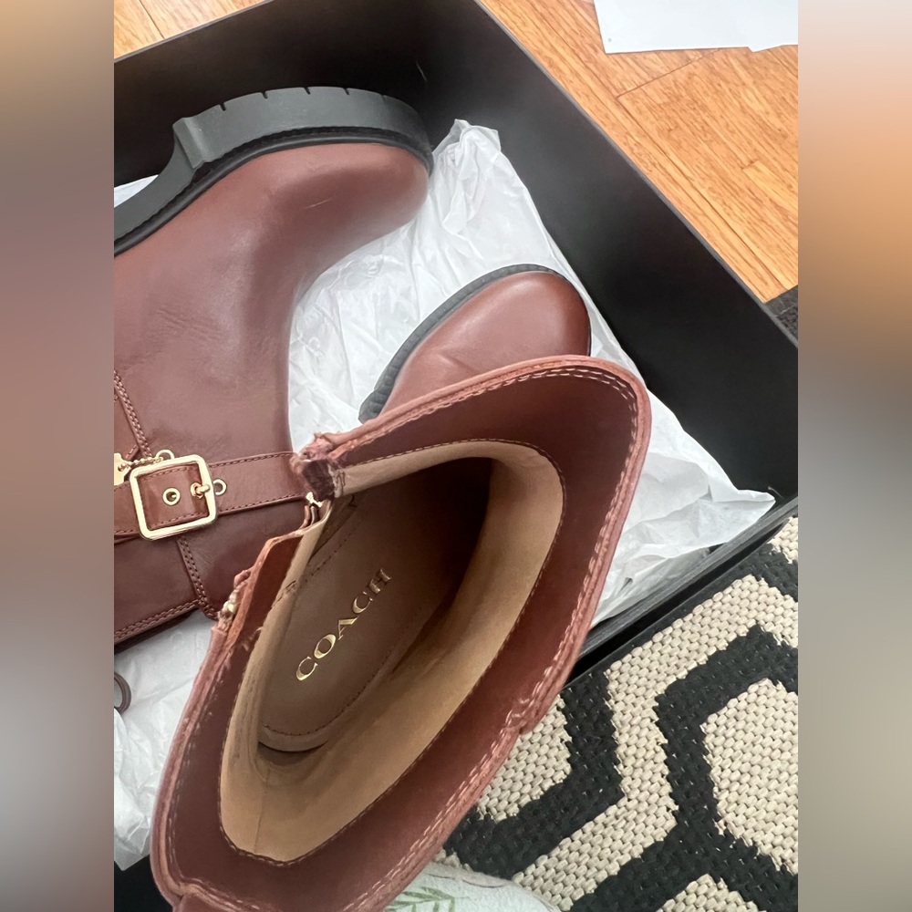 BNIB coach Lacey ankle boot rich brown Size 7 - Picture 9 of 9